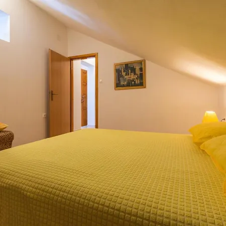 Butorac Apartament *