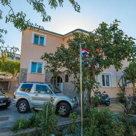 Apartament Butorac *