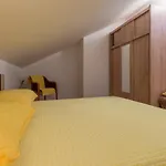 Butorac Apartment *
